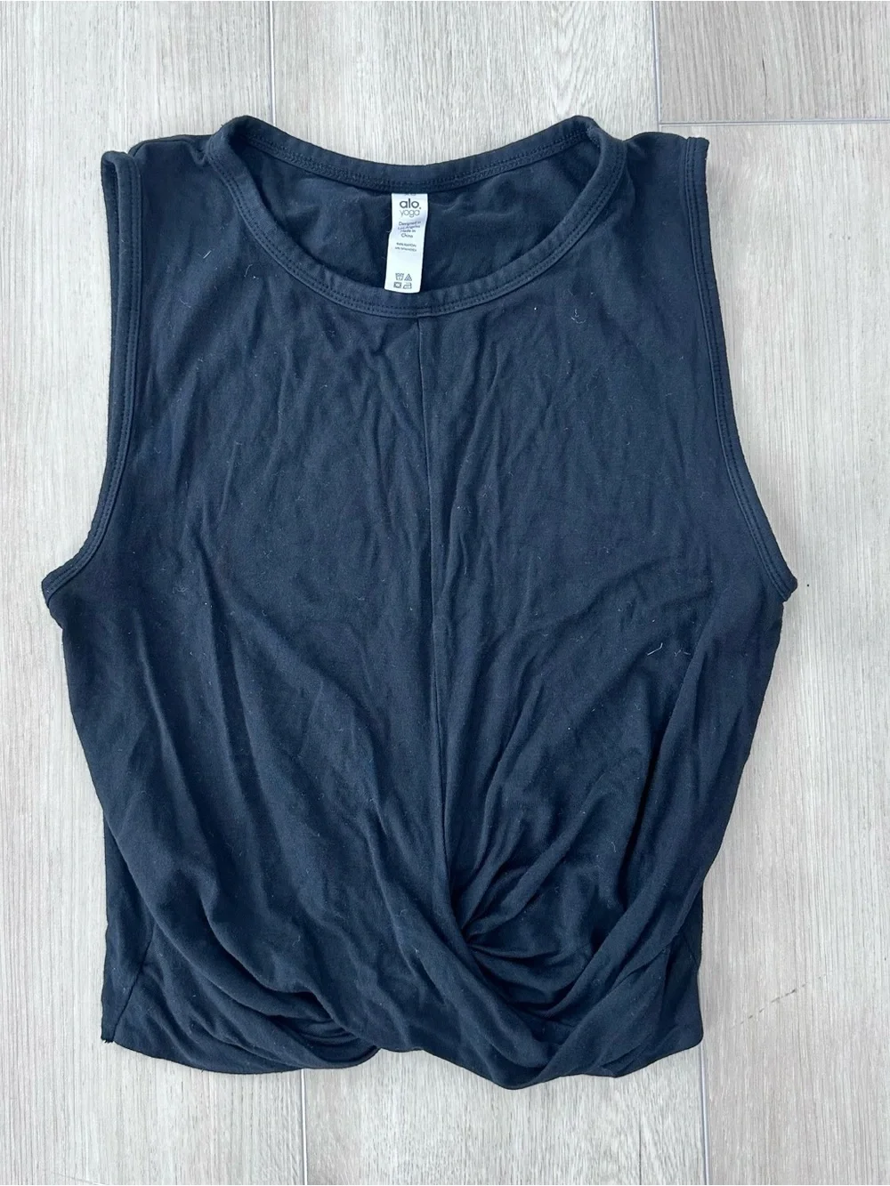 Alo Yoga cover tank cropped twisted front black XS